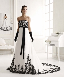 svatební šaty Italia 5506