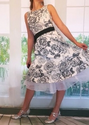 bílé retro krátké rockabilly šaty s růžemi 50´s 60 ´s