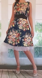 krátké bílé rockabilly šaty modré  50´s 60 ´s retro květinové