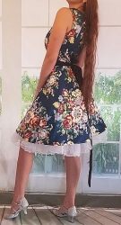 krátké bílé rockabilly šaty modré  50´s 60 ´s retro květinové