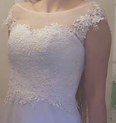 bílé svatební šaty šifonové vintage s krajkou