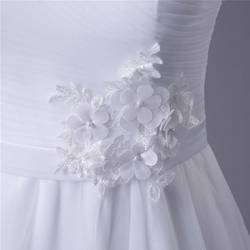 bílé svatební šaty tylové hladké Lovely