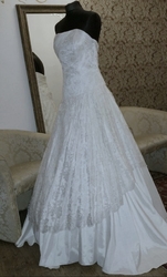 Paavai svatební šaty krajkové