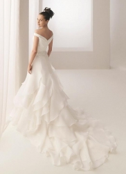 bílé svatební šaty Fione