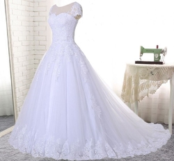 bílé svatební šaty krajkové tylové Pearl