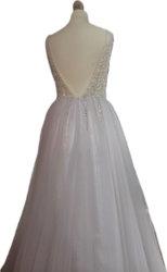 Svatební šaty bílé s korálky 