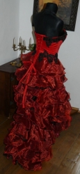 Diabole sexy červenočerné plesové šaty na maturitní ples