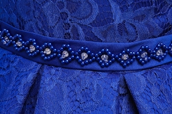 modré luxusní šaty pro malou družičku Eva 