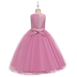 růžové luxusní šaty pro malou družičku Klára   