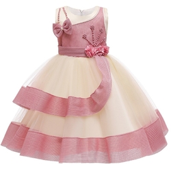 zdobené luxusní šaty pro malou družičku růžové