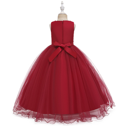 červené luxusní šaty pro malou družičku Klára 
