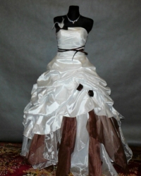 plesové - svatební šaty Cofé