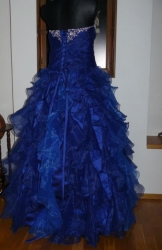 plesové šaty modré kanýrové Yvettey
