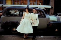 rockabilly taftové krátké svatební šaty retro