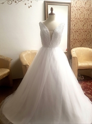Bílé svatební šaty  krajkové Amalie