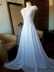  bílé svatební šaty boho macrame