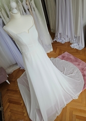 smetanové šifonové hladké svatební šaty