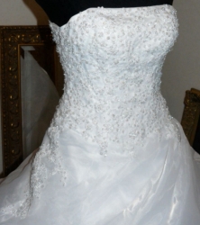 svatební šaty Alexandra 