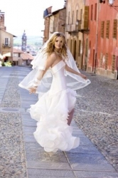 svatební šaty Italia 5478