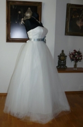 svatební šaty krémové Vera