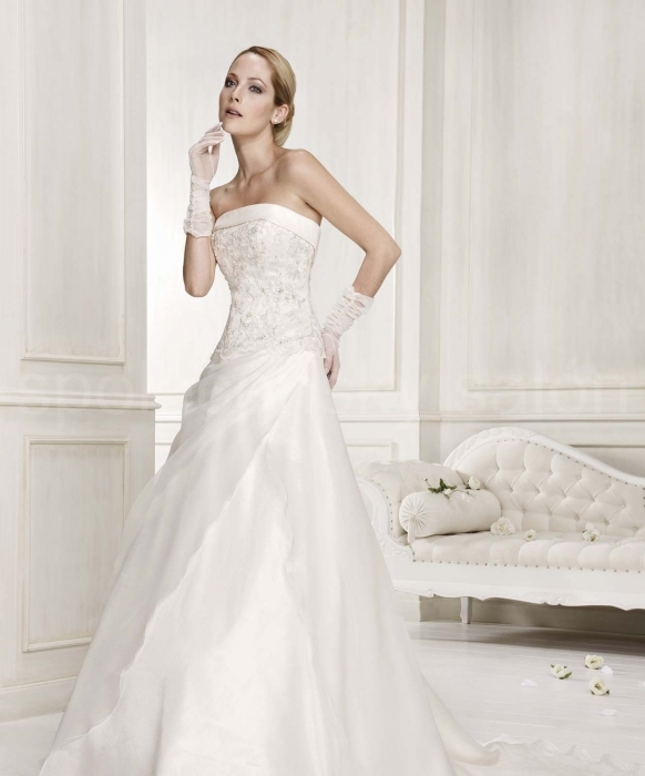 svatební šaty Italia 5501