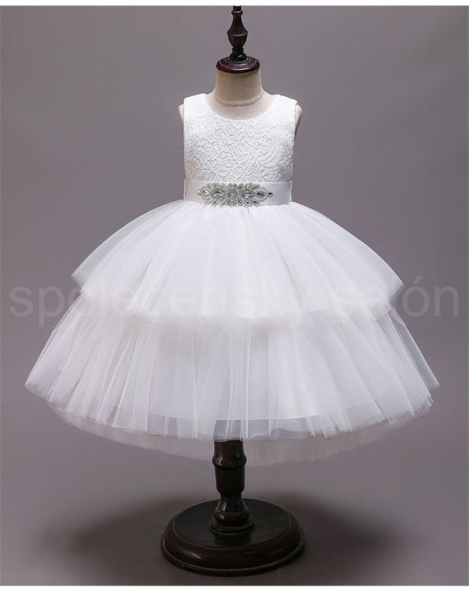 bílé luxusní šaty pro malou družičku Petra  