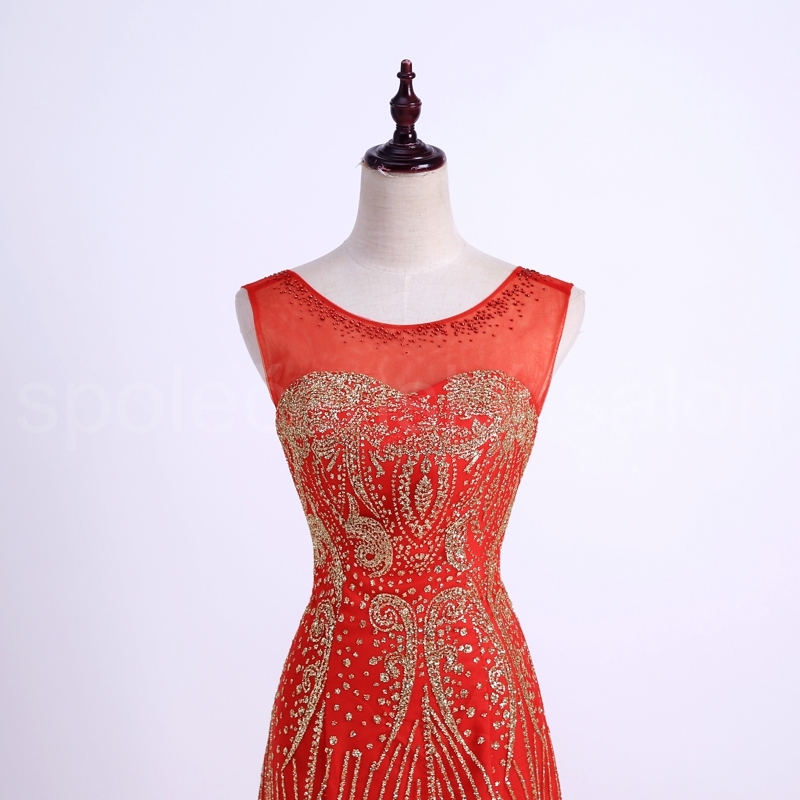 flitrové červené plesové zářivé zlaté společenské šaty třpytivé
