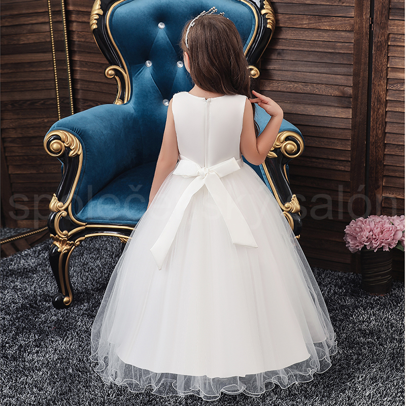 bílé  luxusní šaty pro malou družičku Klára