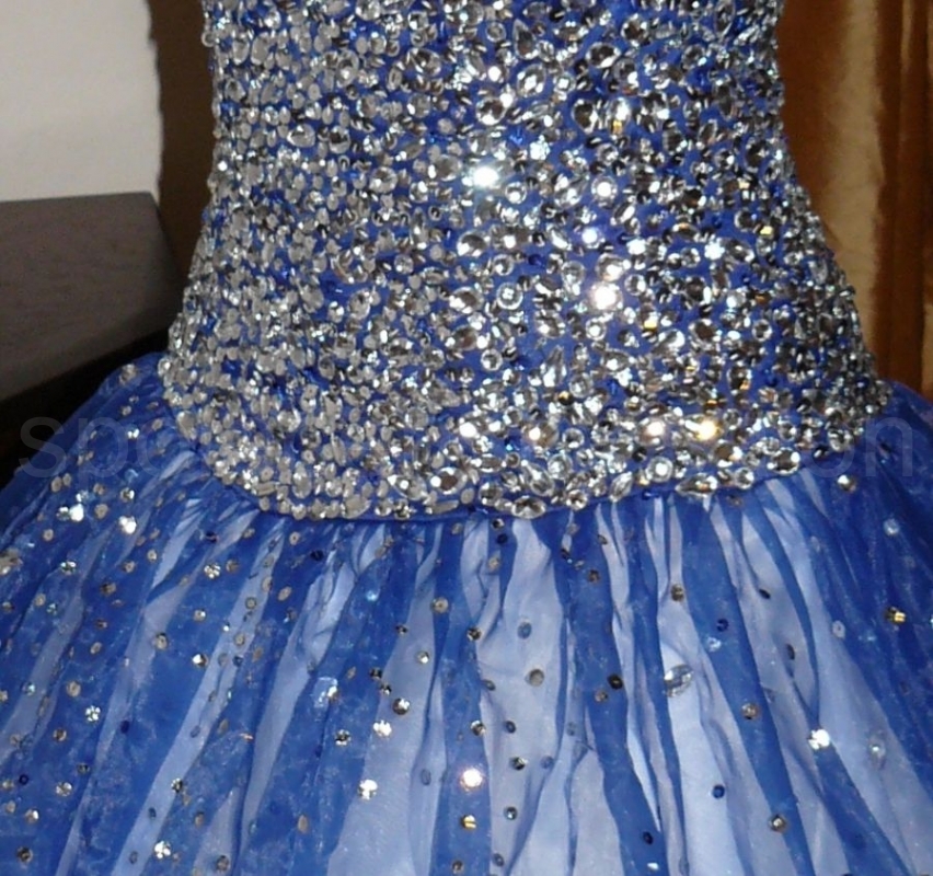 Irena plesové šaty modré s kameny
