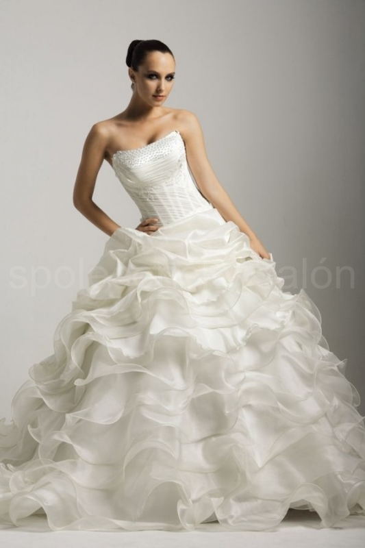 luxusní svatební šaty Rosaline 2