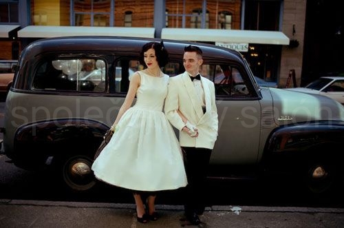 rockabilly taftové krátké svatební šaty retro