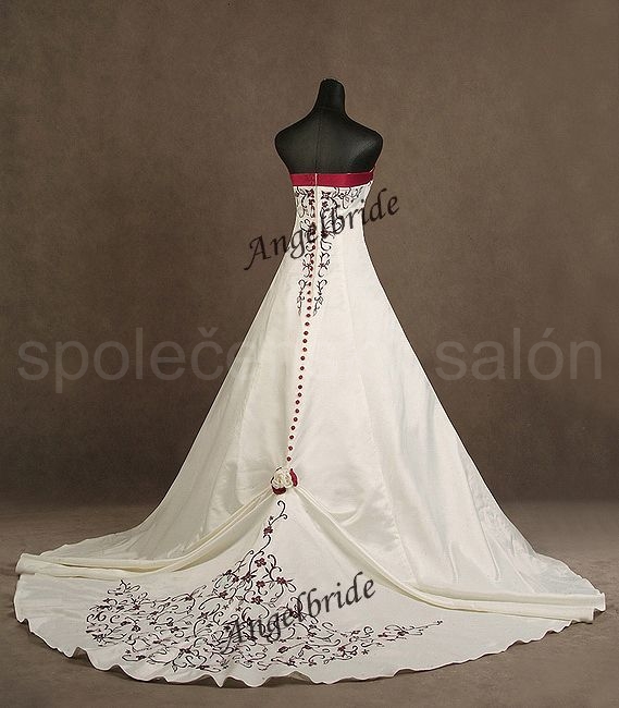 svatební šaty 192