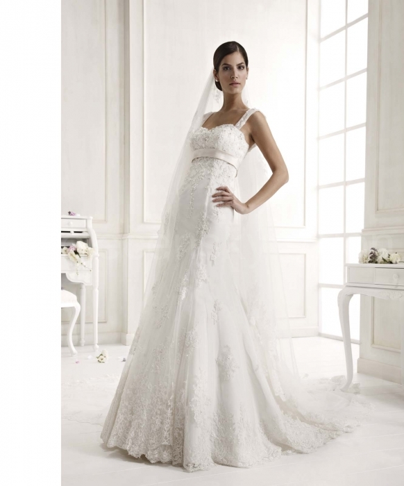 svatební šaty Italia 5535