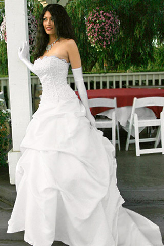 svatební šaty Rosena